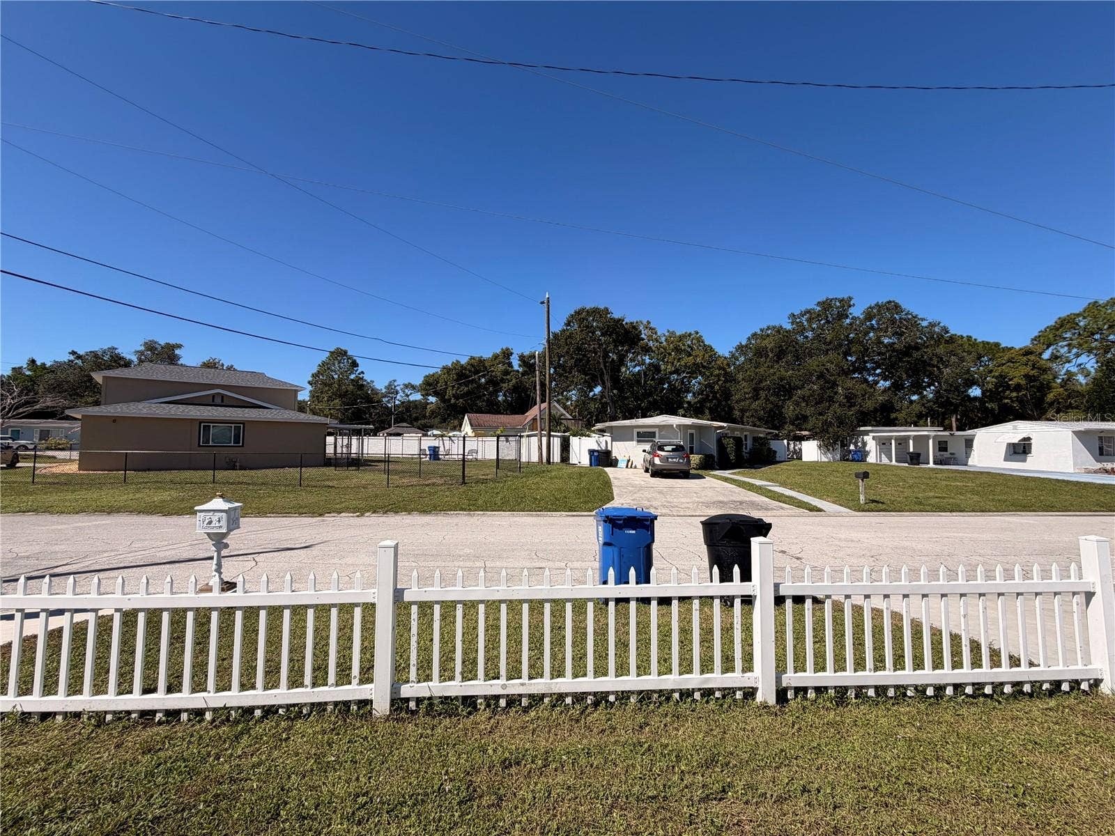 4413 CRESTWOOD DRIVE N, St Petersburg, FL 33714 4413 CRESTWOOD DRIVE N, St Petersburg, FL 33714