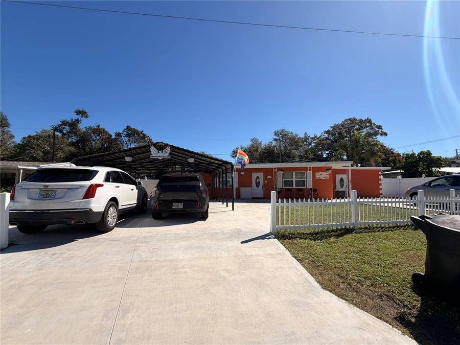 Property photo for 4413 CRESTWOOD DRIVE N, St Petersburg, FL