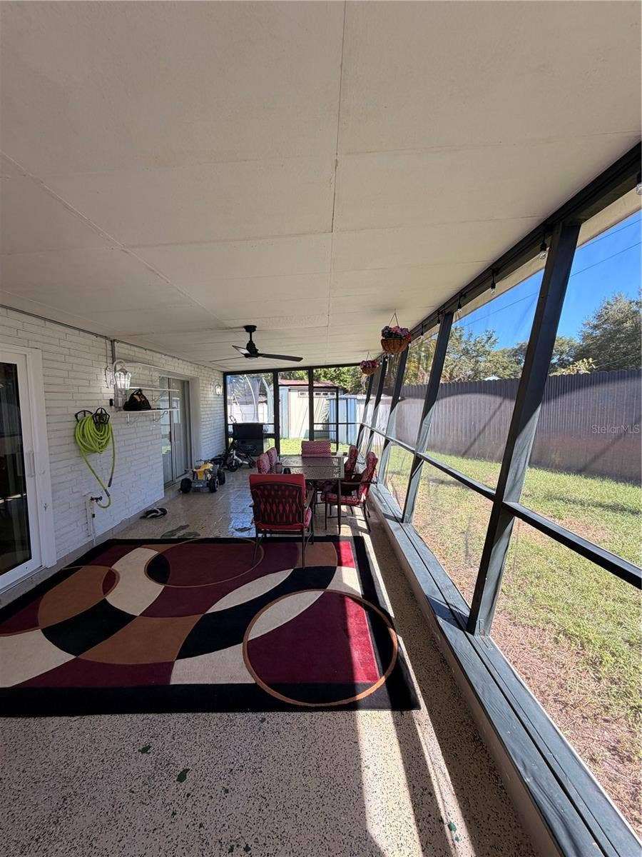 4413 CRESTWOOD DRIVE N, St Petersburg, FL 33714 4413 CRESTWOOD DRIVE N, St Petersburg, FL 33714
