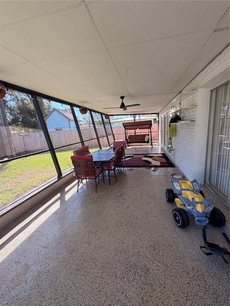 4413 CRESTWOOD DRIVE N, St Petersburg, FL 33714 4413 CRESTWOOD DRIVE N, St Petersburg, FL 33714