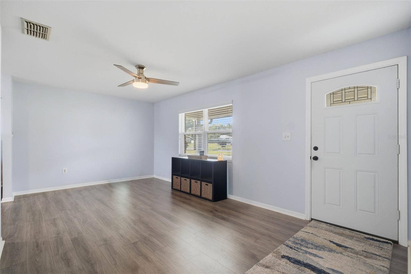 230 SHORE DRIVE, Winter Haven, FL 33884 LIVING