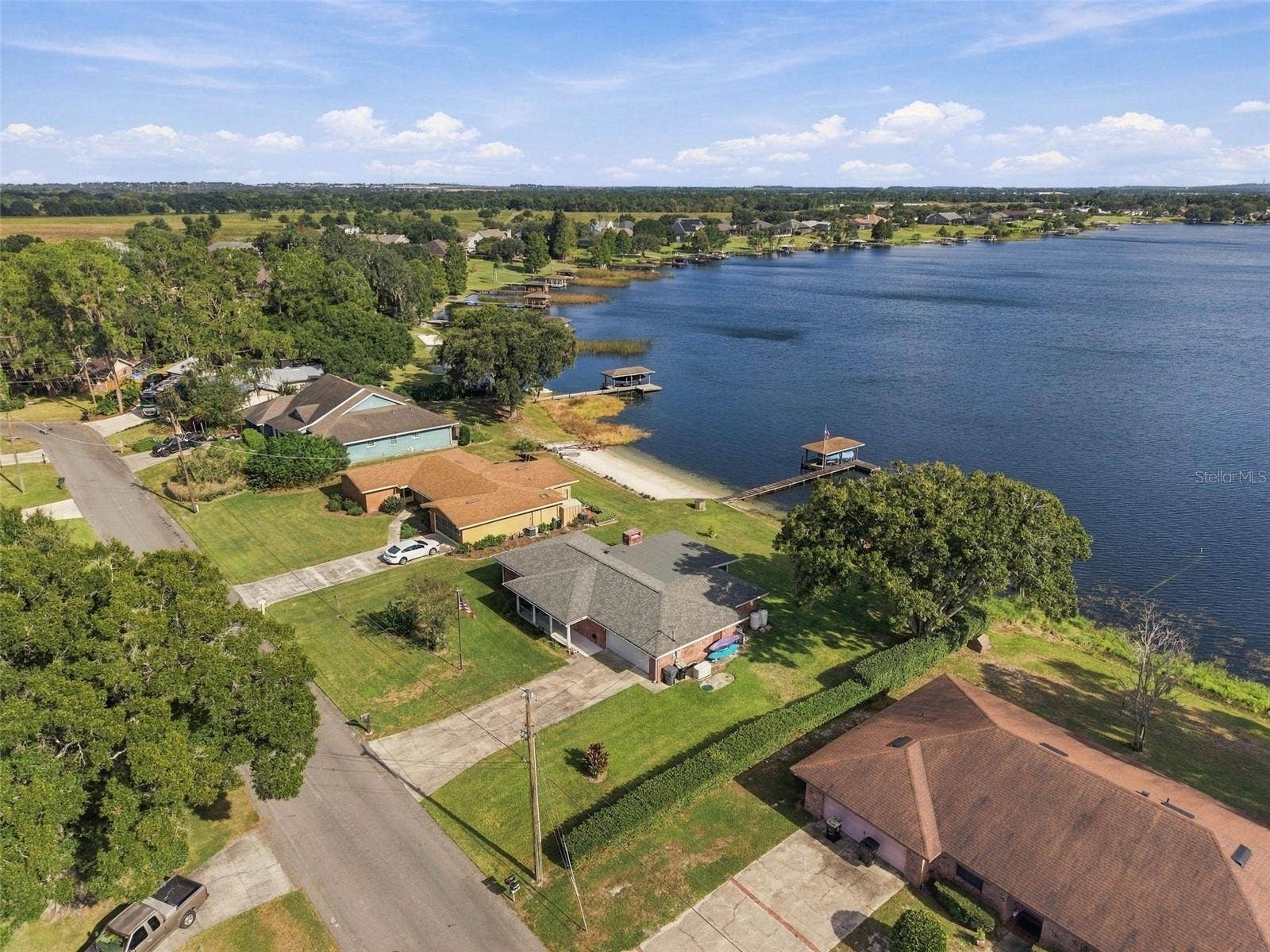 230 SHORE DRIVE, Winter Haven, FL 33884 230 SHORE DRIVE, Winter Haven, FL 33884