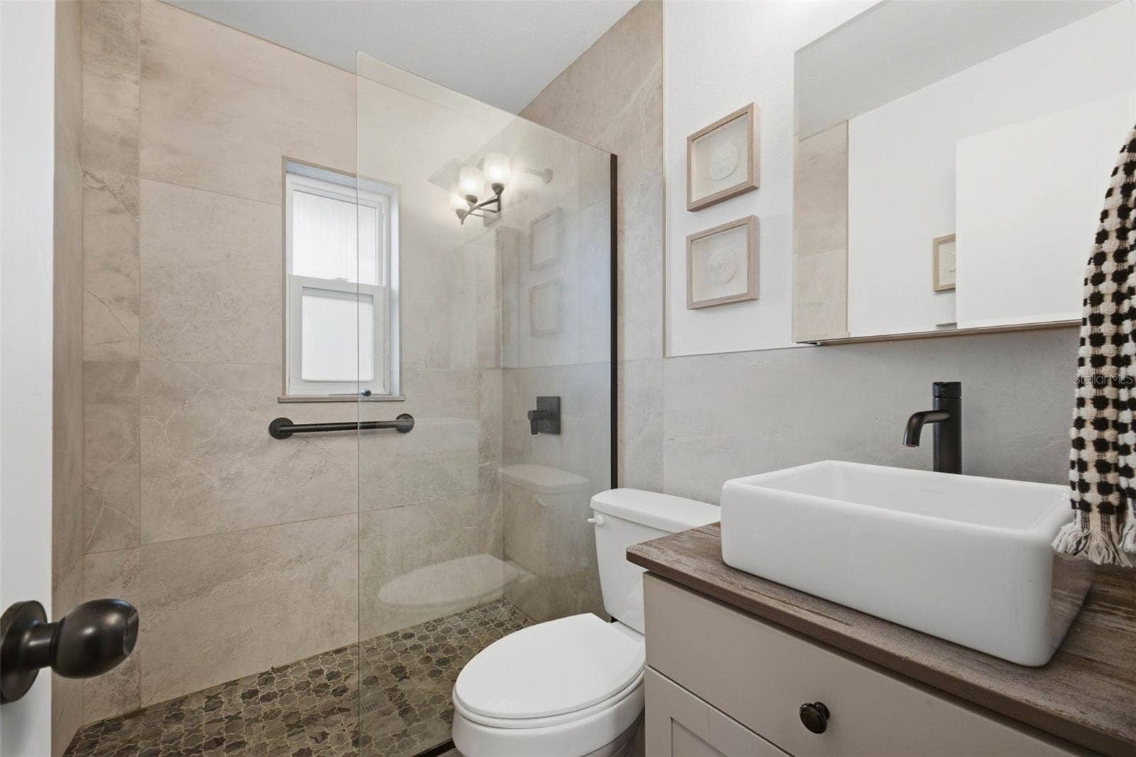 230 SHORE DRIVE, Winter Haven, FL 33884 BATHROOM 2
