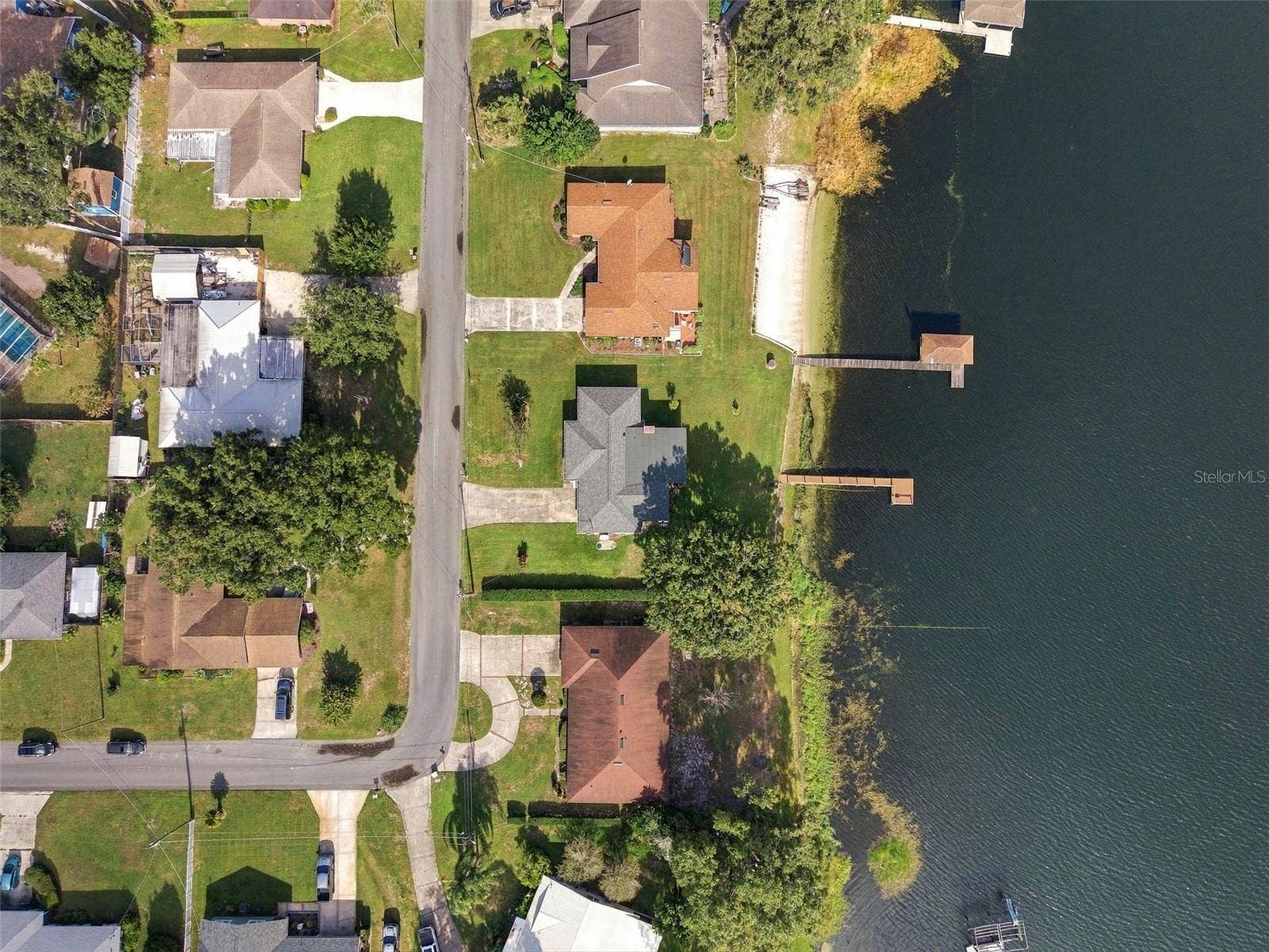 230 SHORE DRIVE, Winter Haven, FL 33884 230 SHORE DRIVE, Winter Haven, FL 33884
