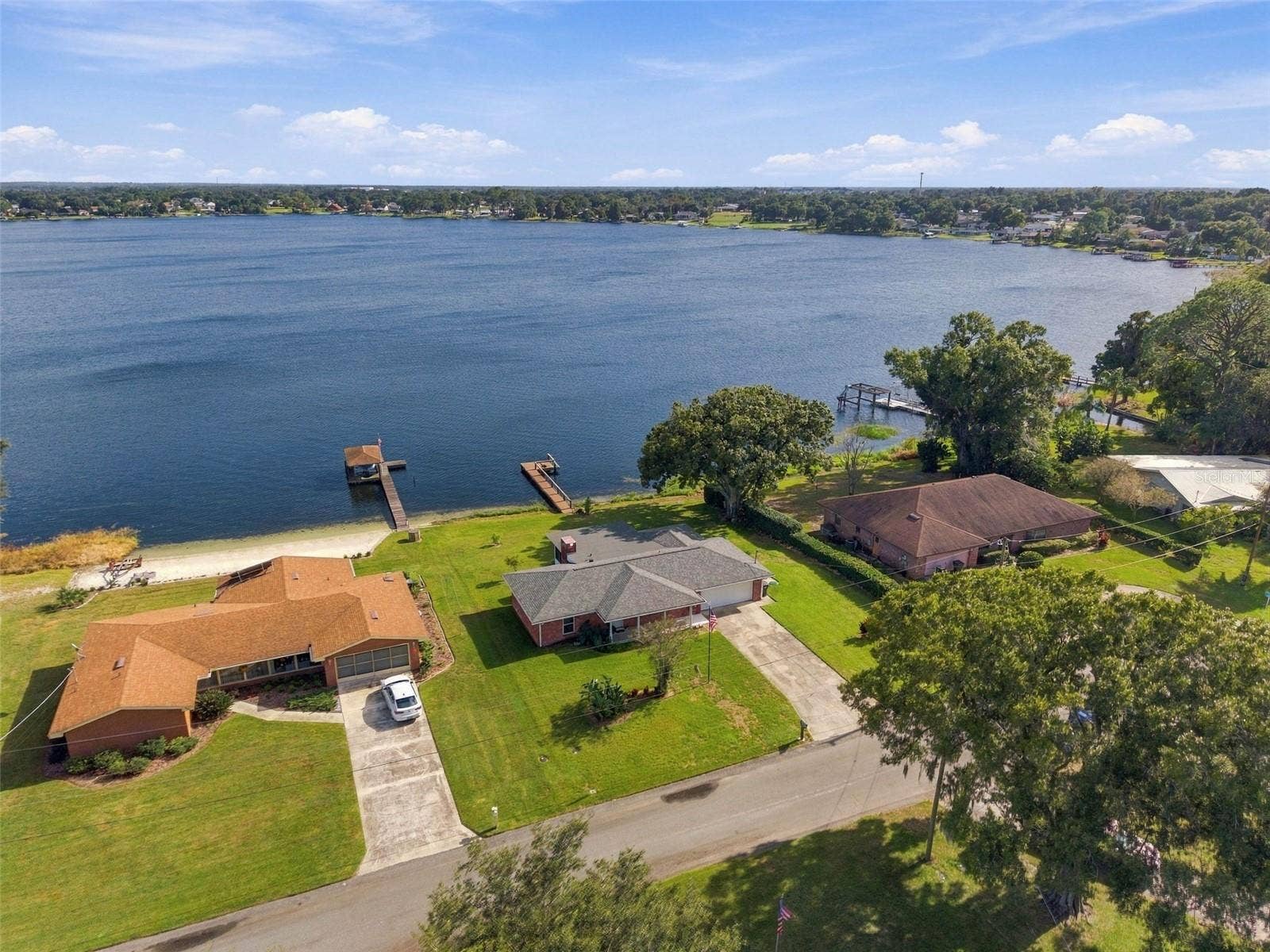 230 SHORE DRIVE, Winter Haven, FL 33884 230 SHORE DRIVE, Winter Haven, FL 33884