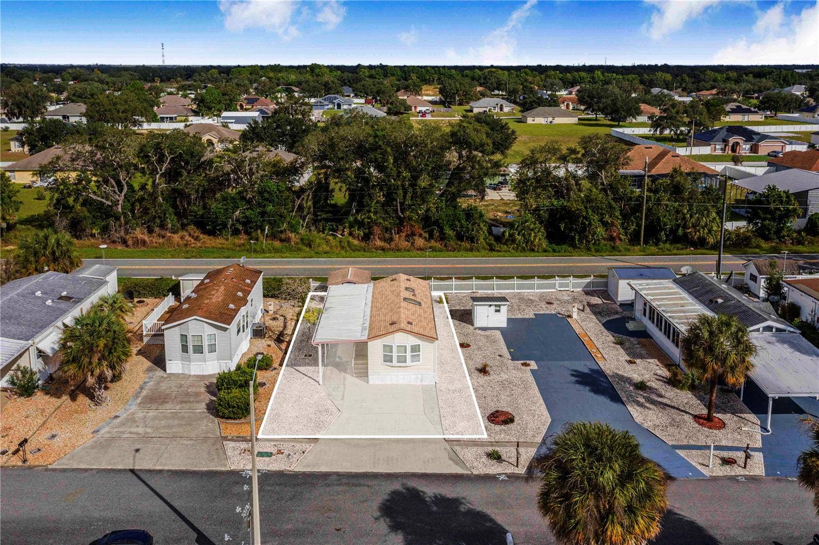 4 FAIRVIEW DRIVE N, Haines City, FL 33844