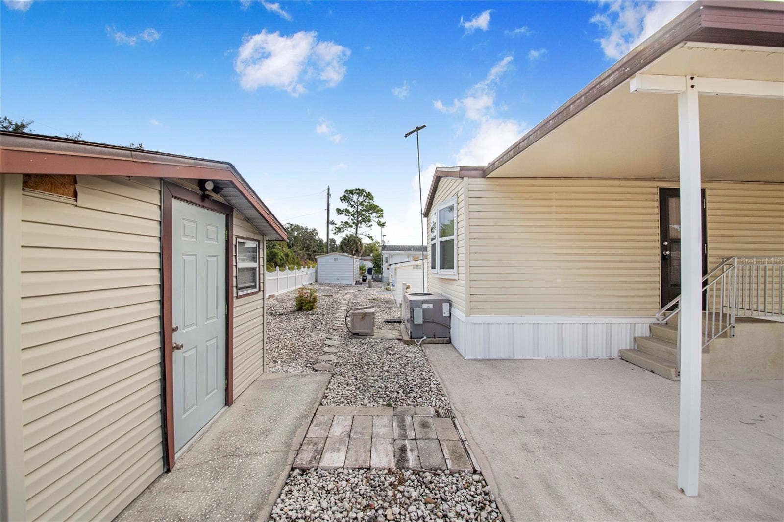 4 FAIRVIEW DRIVE N, Haines City, FL 33844