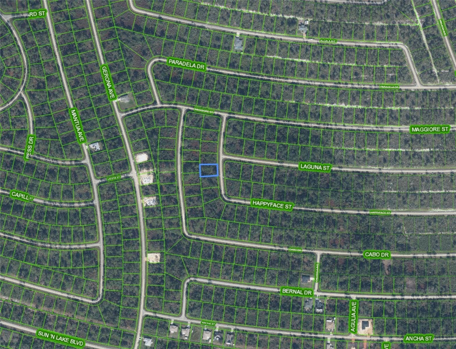 7413 HAPPYFACE STREET, Sebring, FL 33872 7413 HAPPYFACE STREET, Sebring, FL 33872