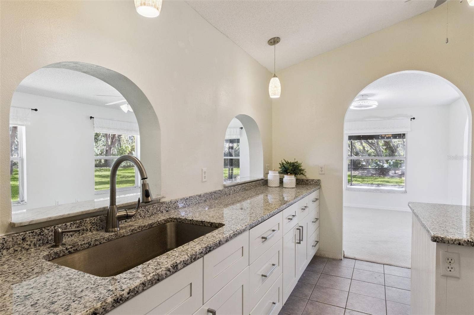 Convenient pass-though Windows to Family Room