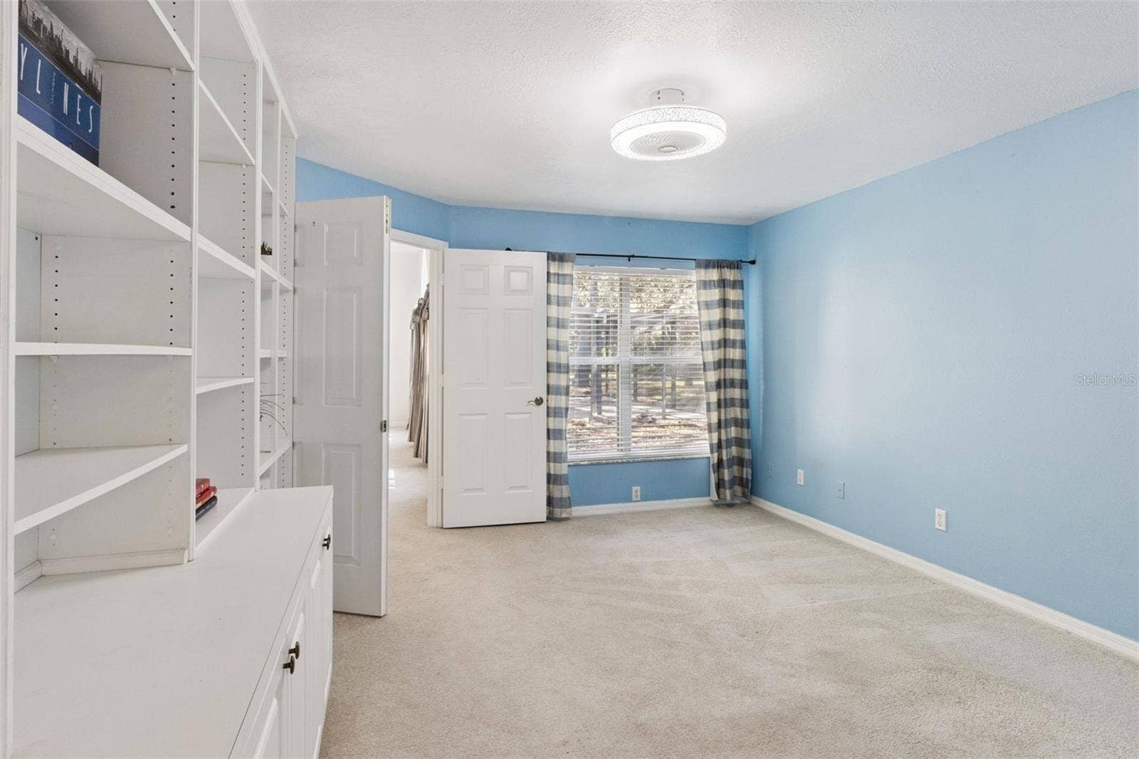 Large Den/Office that could be used as a Third Bedroom