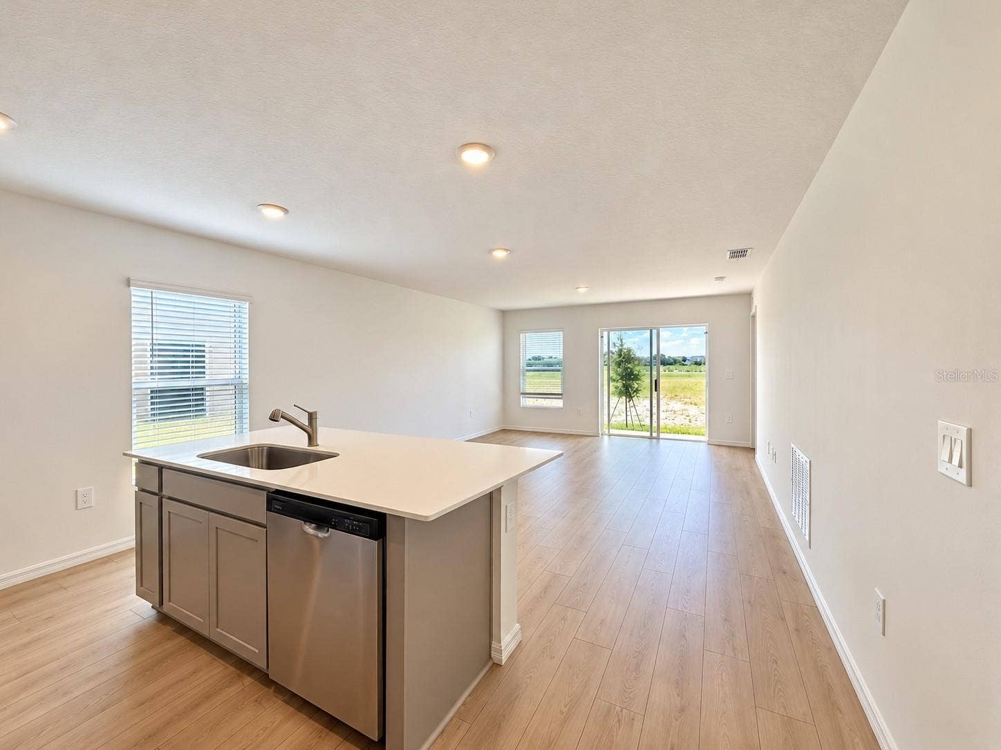 1146 AMBER WAVES COURT, Lake Wales, FL 33859 1146 AMBER WAVES COURT, Lake Wales, FL 33859
