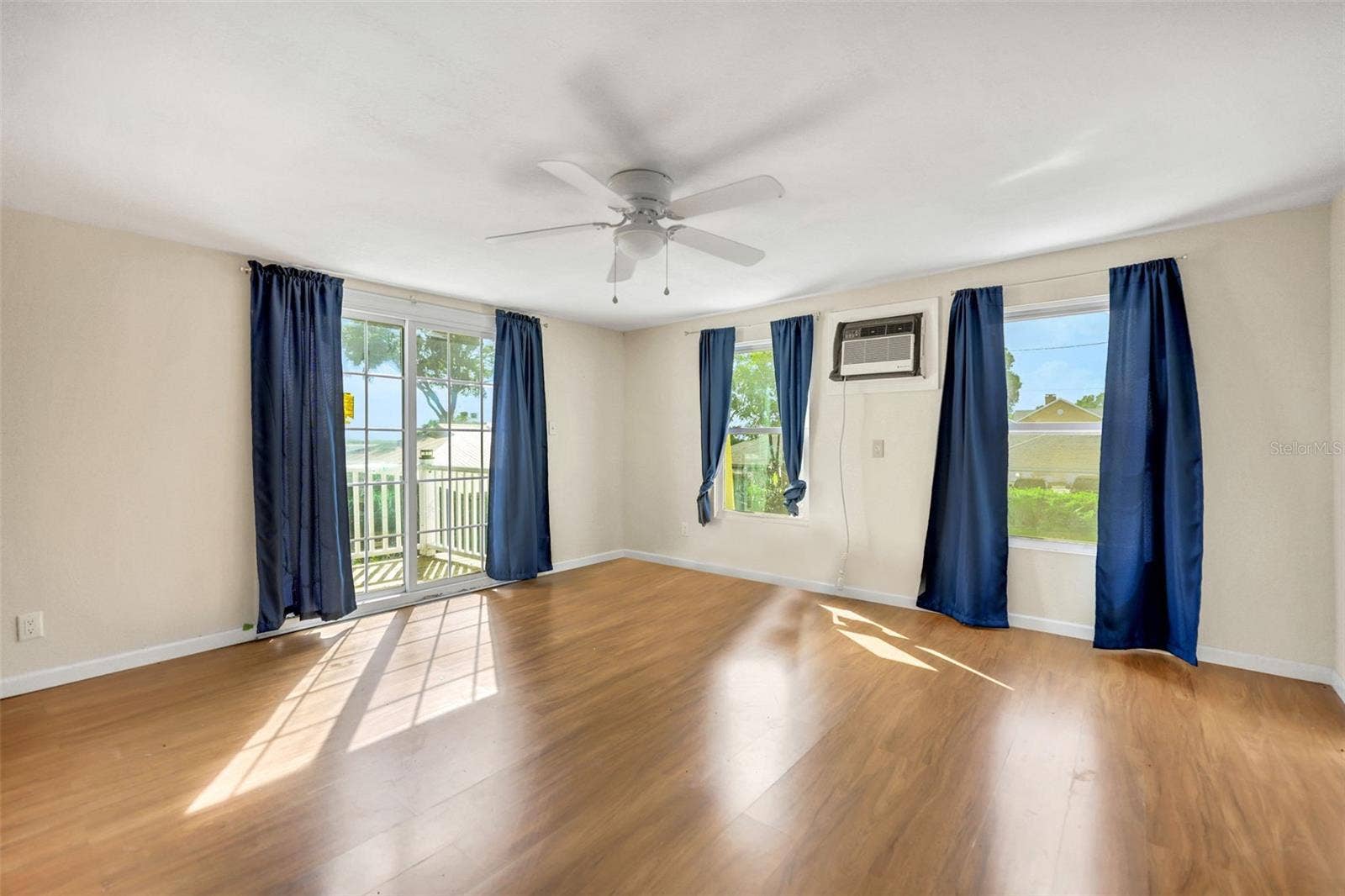 1614 LAKE ARIANA BOULEVARD, Auburndale, FL 33823 1614 LAKE ARIANA BOULEVARD, Auburndale, FL 33823