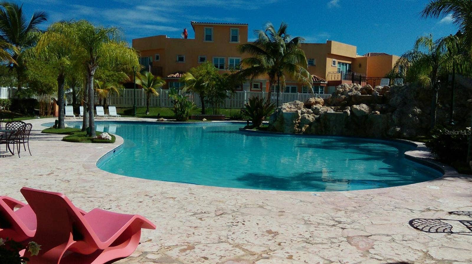C-7 BRIGHTON COUNTRY CLUB 20 HIGUERO STREET, Dorado, PR 00646 C-7 BRIGHTON COUNTRY CLUB 20 HIGUERO STREET, Dorado, PR 00646