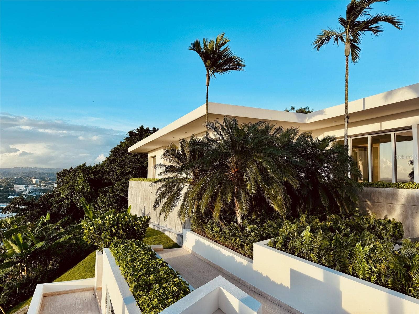URB. LA LOMITA CALLE VISTA LINDA, Guaynabo, PR 00969 URB. LA LOMITA CALLE VISTA LINDA, Guaynabo, PR 00969