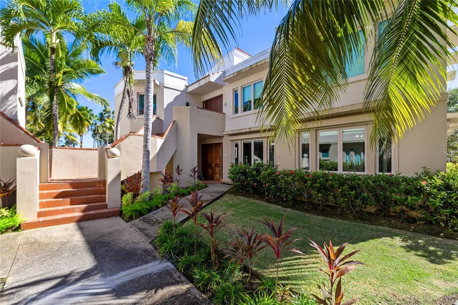 Property photo for 86 LAKE SIDE VILLAS, #AB 3, Vega Alta, PR