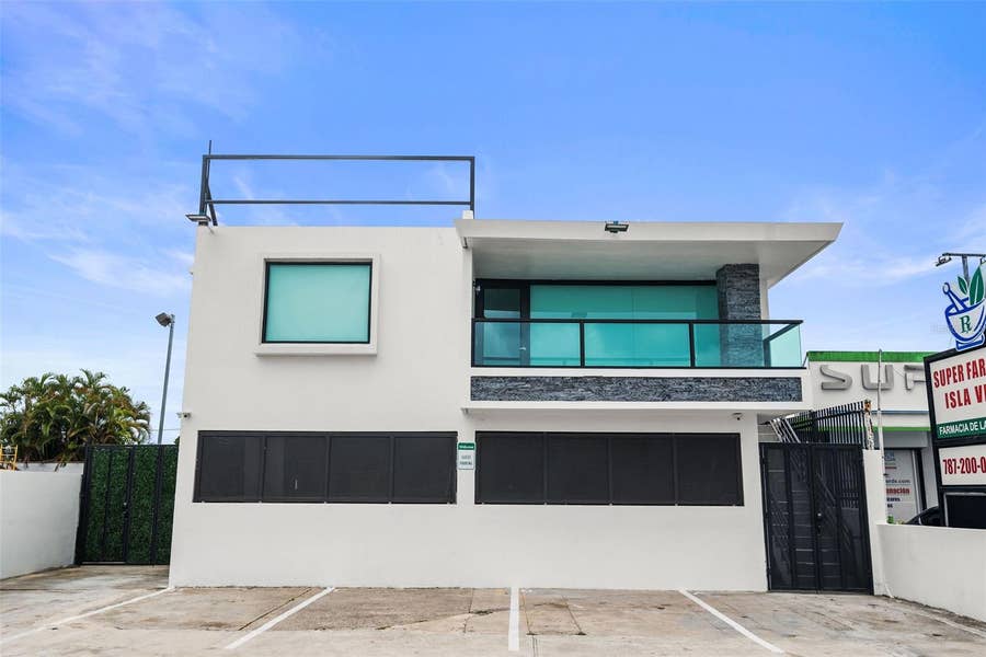 Property photo for 1035 CALLE MARGINAL VILLAMAR, Carolina, PR