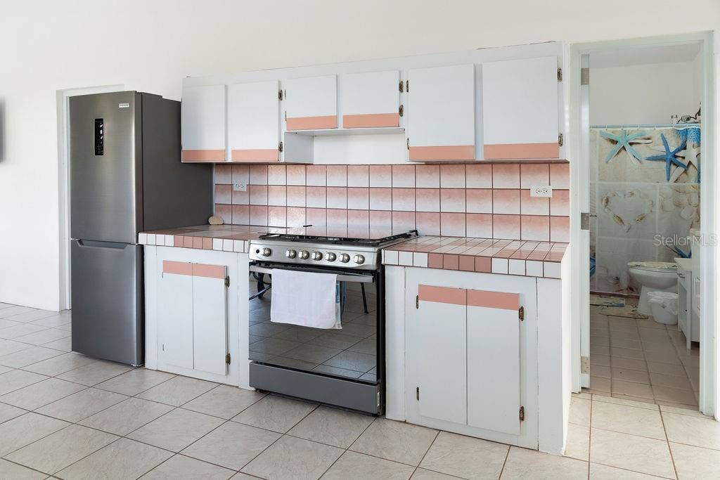 595 COMM. VILLA BORINQUEN, Vieques, PR 00765 595 COMM. VILLA BORINQUEN, Vieques, PR 00765