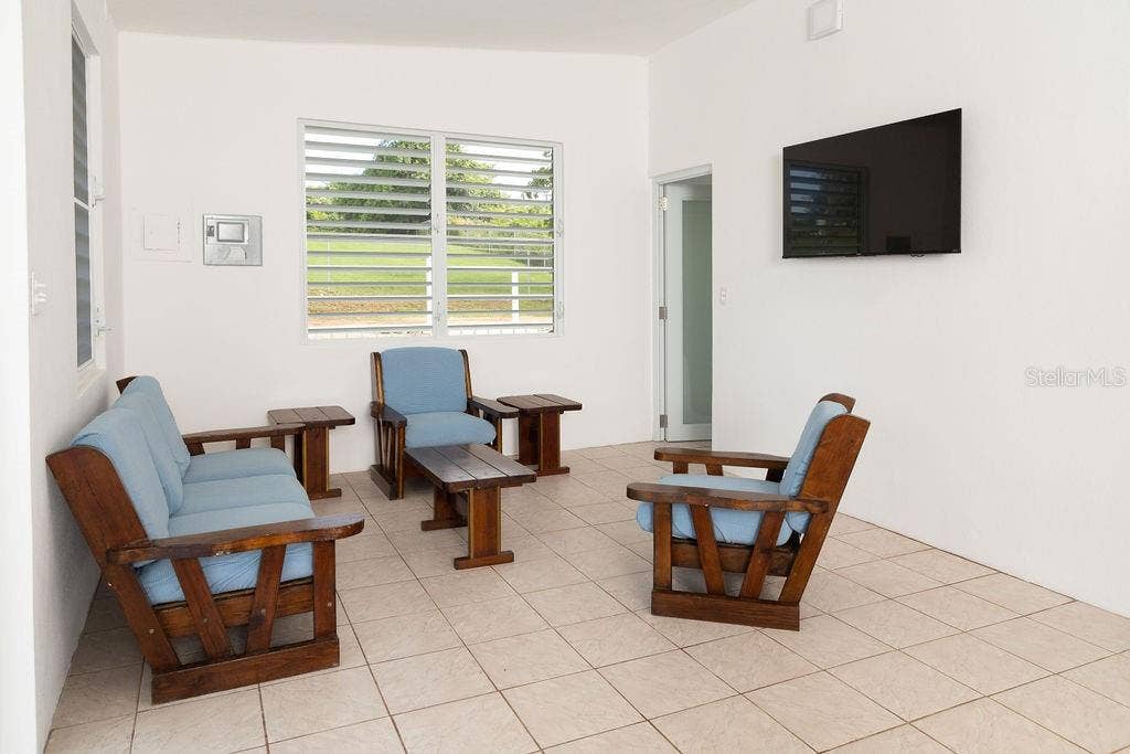 595 COMM. VILLA BORINQUEN, Vieques, PR 00765 595 COMM. VILLA BORINQUEN, Vieques, PR 00765