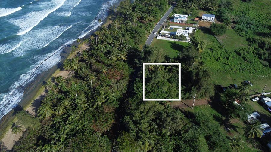Property photo for Puerto Nuevo ward PR 686, #Lot. 9, Vega Baja, PR