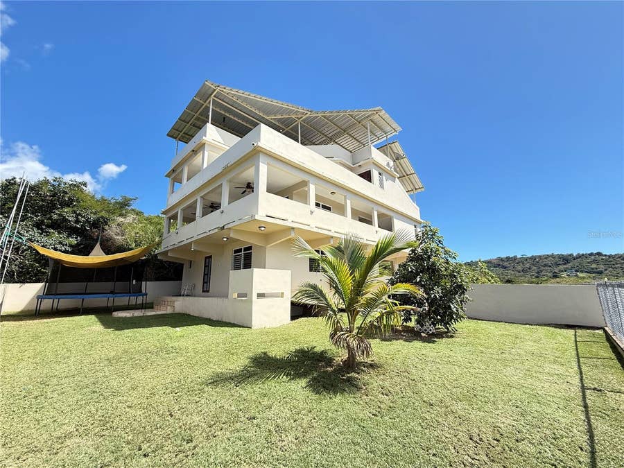 Property photo for Villa Borinquen BARRIO SANTA MARIA, #376 & 377, Vieques, PR
