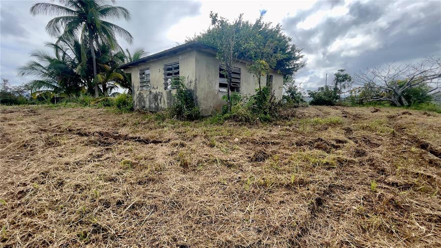 Property photo for 908 st BARRIO TEJAS, Yabucoa, PR