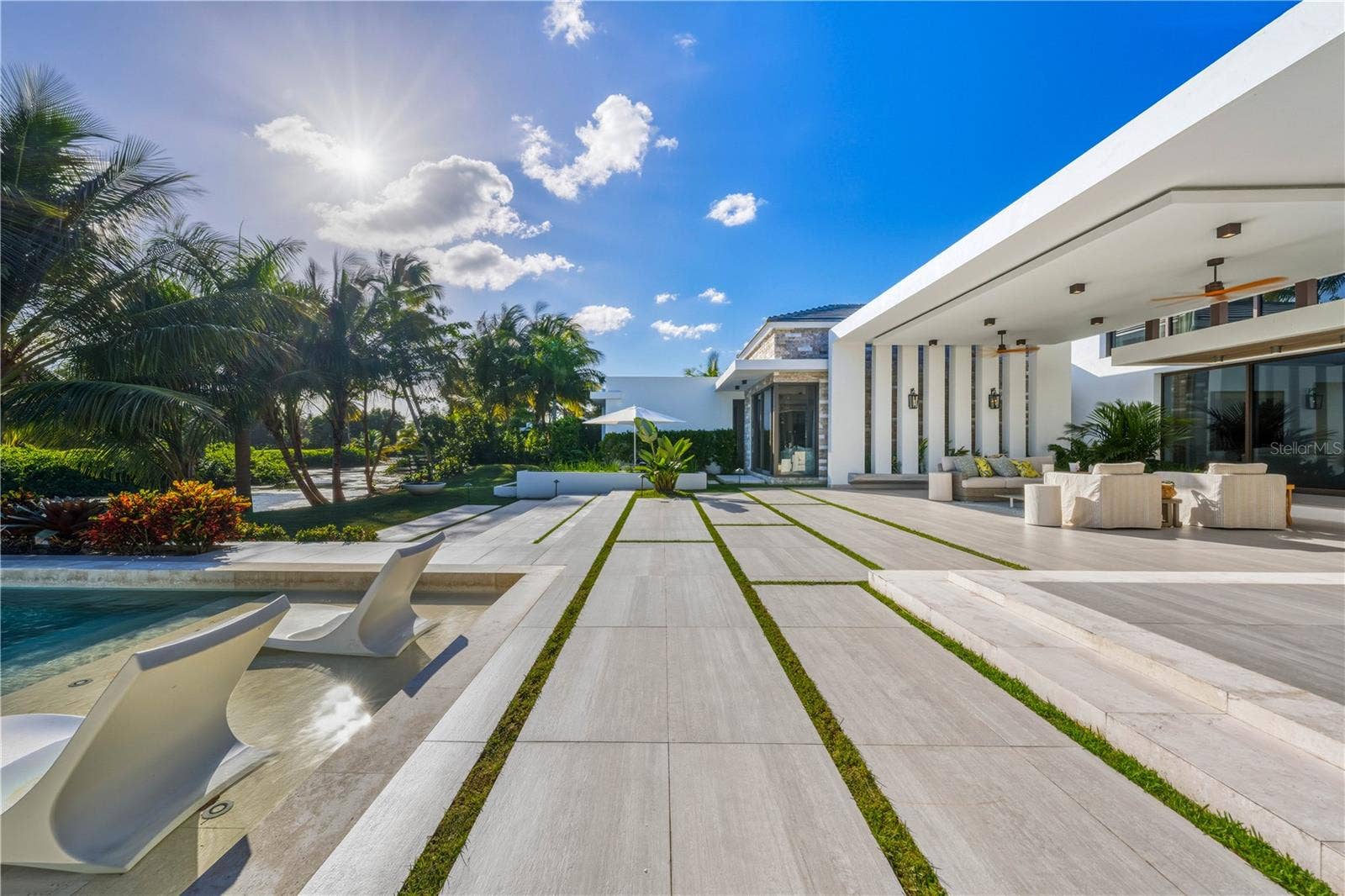 7000 BAHIA BEACH BLVD., 23 LAS ESTANCIAS, Rio Grande, PR 00745 7000 BAHIA BEACH BLVD., 23 LAS ESTANCIAS, Rio Grande, PR 00745