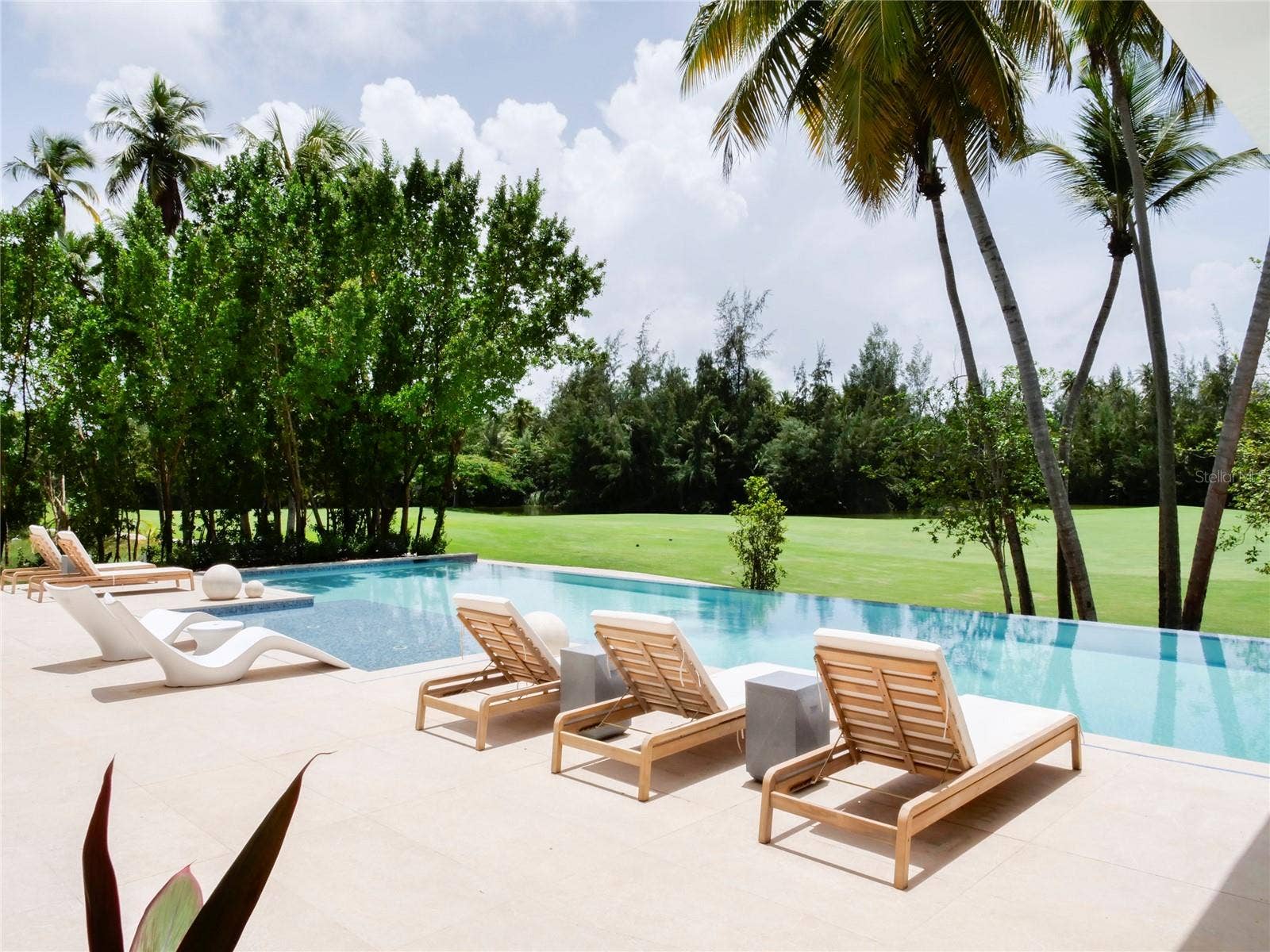 7000 BAHIA BEACH G3 ATLANTIC DRIVE, Rio Grande, PR 00745 7000 BAHIA BEACH G3 ATLANTIC DRIVE, Rio Grande, PR 00745