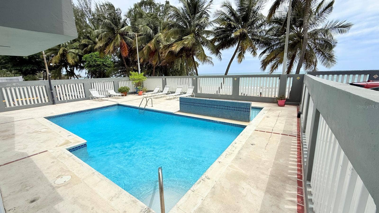 37 ISLA VERDE AVE., #203, Carolina, PR 00979 37 ISLA VERDE AVE., #203, Carolina, PR 00979