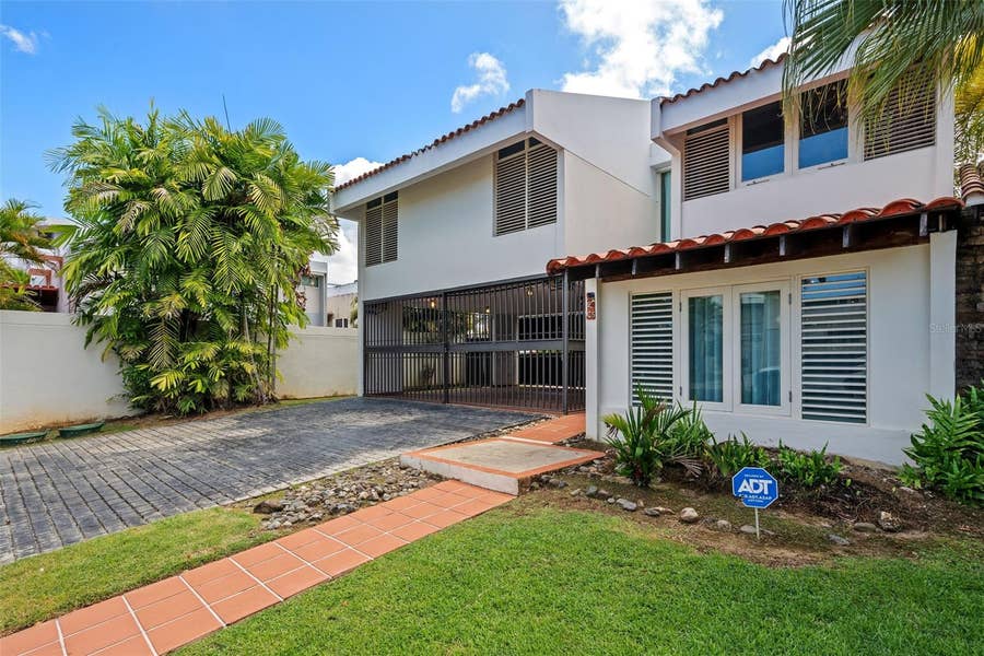 Property photo for 2 CALLE 2, #C5, San Juan, PR