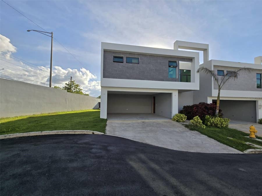 Property photo for PR 177 AVE LOMAS VERDES THE VILLAS AT RIO / BO JUAN SANCHEZ, #79, Bayamon, PR