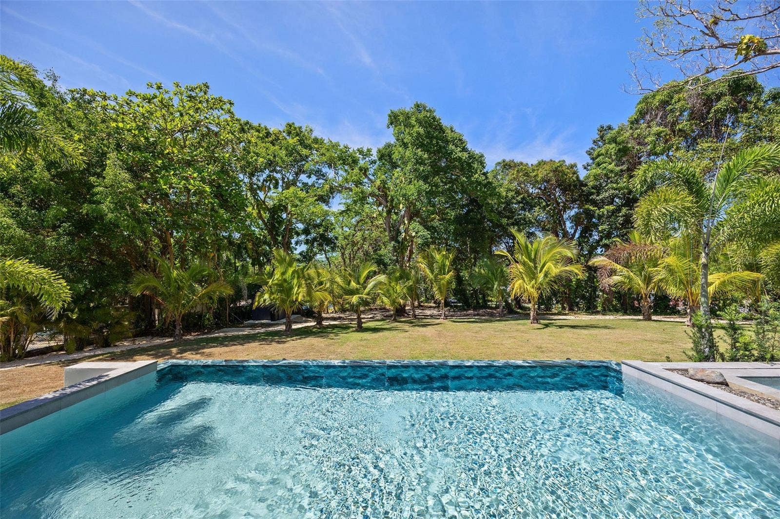 904 VILLA DORADO ESTATES, Dorado, PR 00646 904 VILLA DORADO ESTATES, Dorado, PR 00646