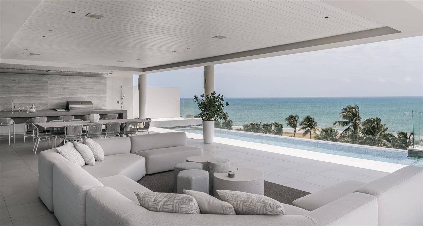 Ocean Drive PH FOUR SEASONS PRIVATE RESIDENCES, #6502, Rio Grande, PR 00745 Second Floor Outdoor Kitchen & View