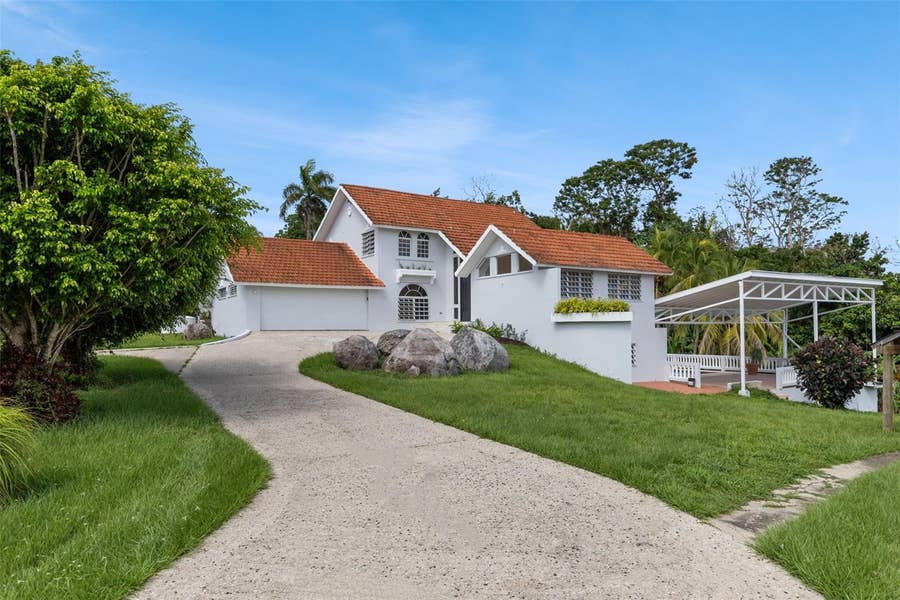 Property photo for 151 ALTURAS TEJAS, Las Piedras, PR