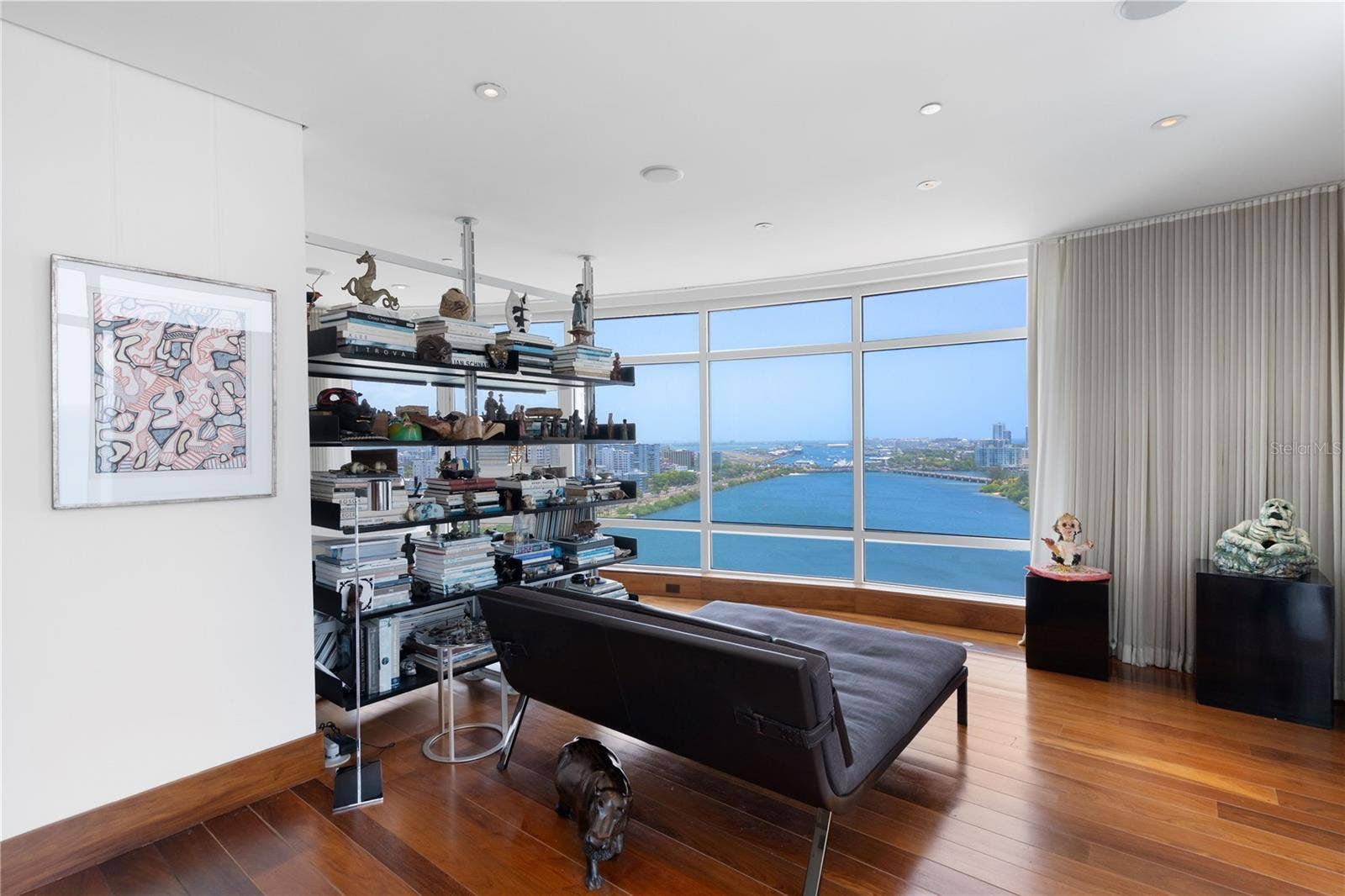 1052 ASHFORD AVENUE, #PH-18, San Juan, PR 00907 1052 ASHFORD AVENUE, #PH-18, San Juan, PR 00907