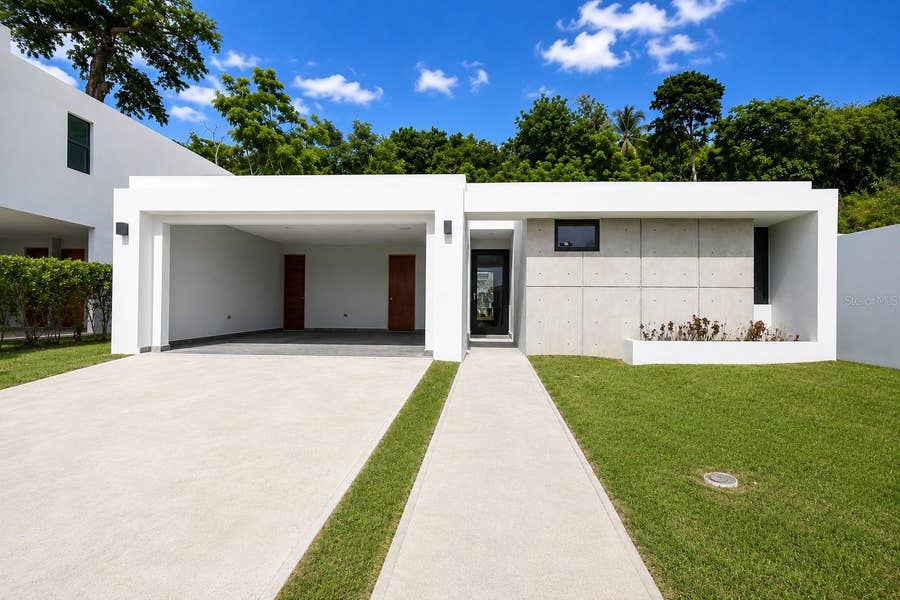 Property photo for Apatita MONTEAZUL, Guaynabo, PR