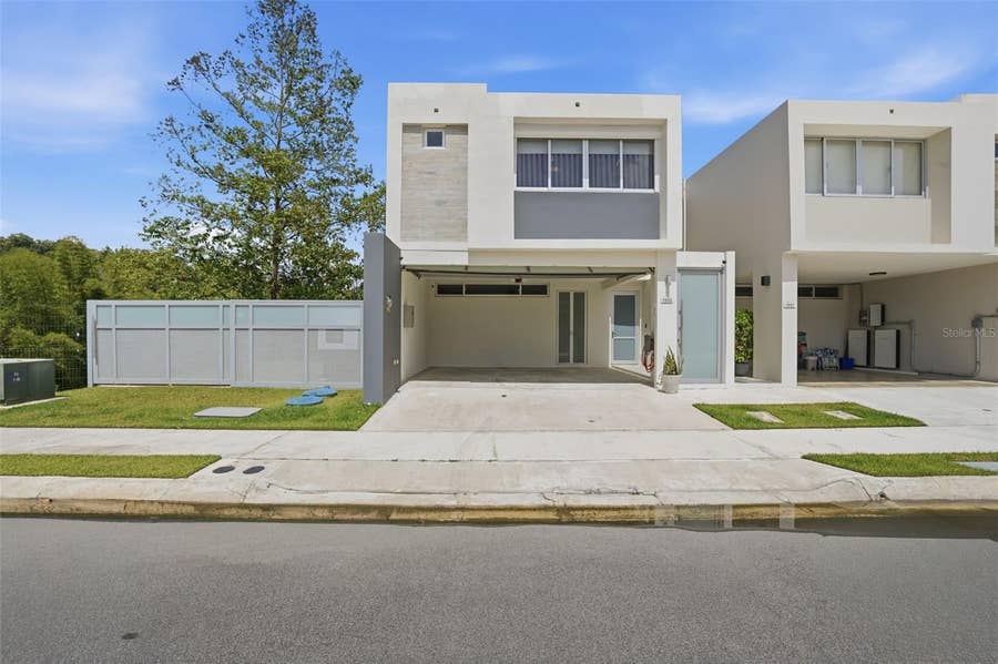 Property photo for Cll 11 URB. BELMONT, #32, Guaynabo, PR