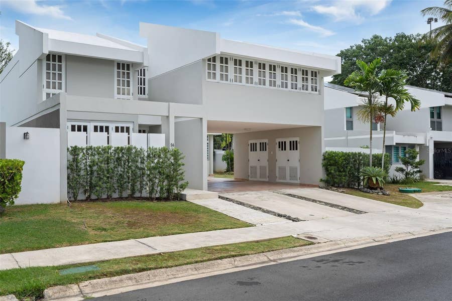 Property photo for URB VILLAS DE SAN IGNACIO CALLE SAN EDMUNDO, #14, San Juan, PR