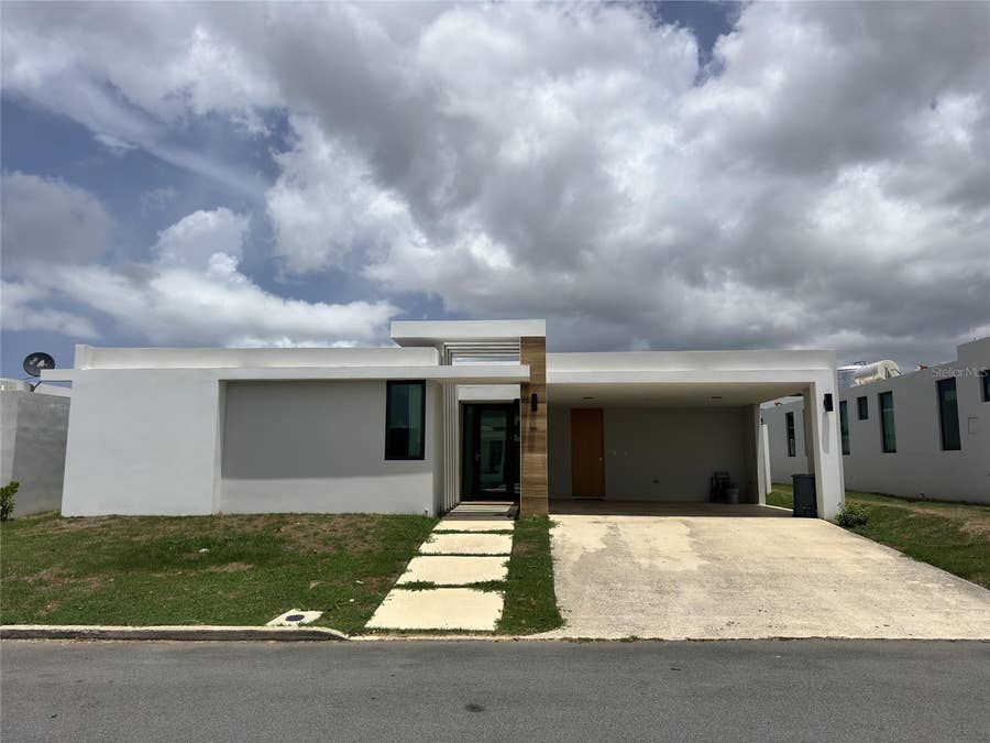 Property photo for Residences at Rio IGUAZÚ 135, Bayamon, PR