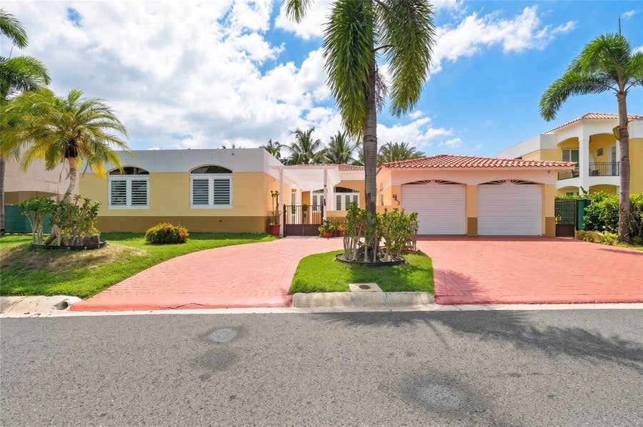Property photo for 0 VIA SENECA, #A3, Toa Alta, PR