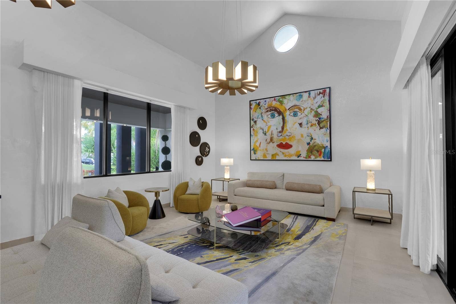 263 DORADO BEACH EAST, Dorado, PR 00646 Living area, high ceilings...