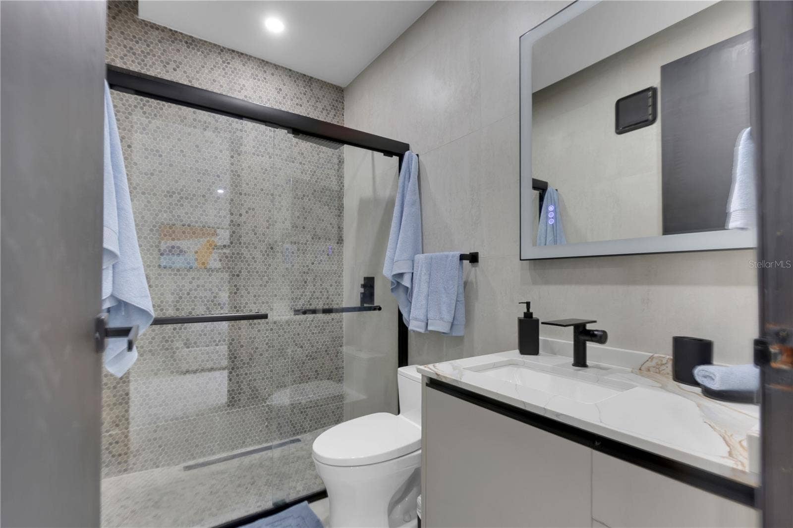 263 DORADO BEACH EAST, Dorado, PR 00646 Full Bathroom in Bedroom #02