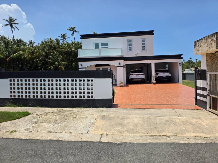 Property photo for 6690 C. ALBACORA, Vega Alta, PR