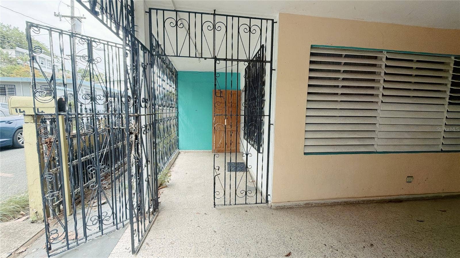 14 ABRA DEL PIMIENTO CALLE 6, Barceloneta, PR 00617 14 ABRA DEL PIMIENTO CALLE 6, Barceloneta, PR 00617
