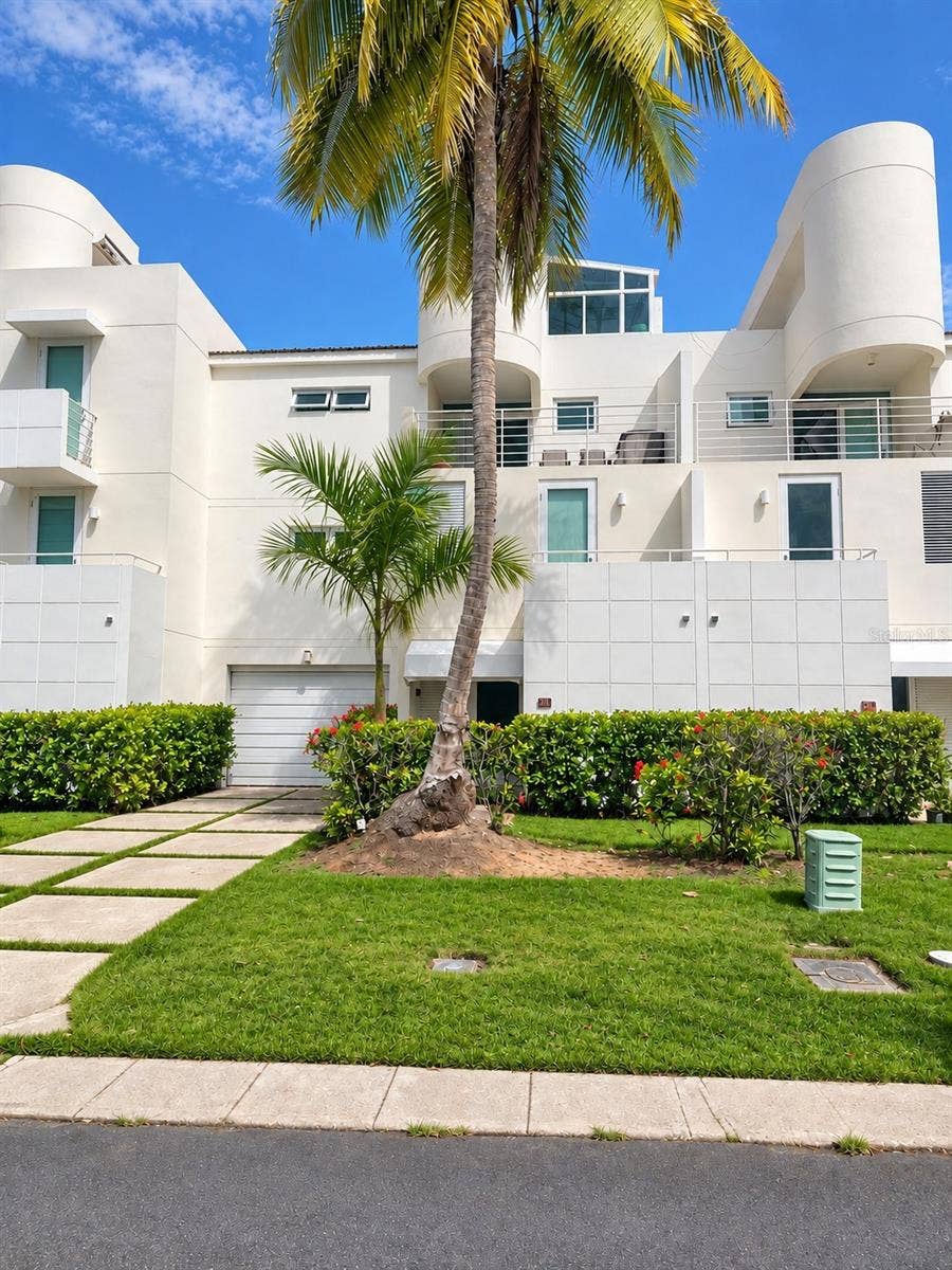Property photo for 163 VILLAS DE GOLF OESTE, Dorado, PR