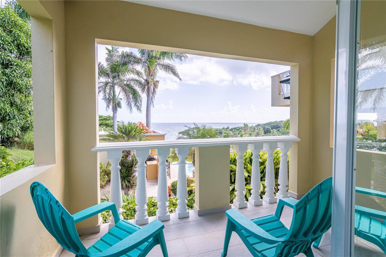 53 SHELL CASTLE, Humacao, PR 00791 53 SHELL CASTLE, Humacao, PR 00791