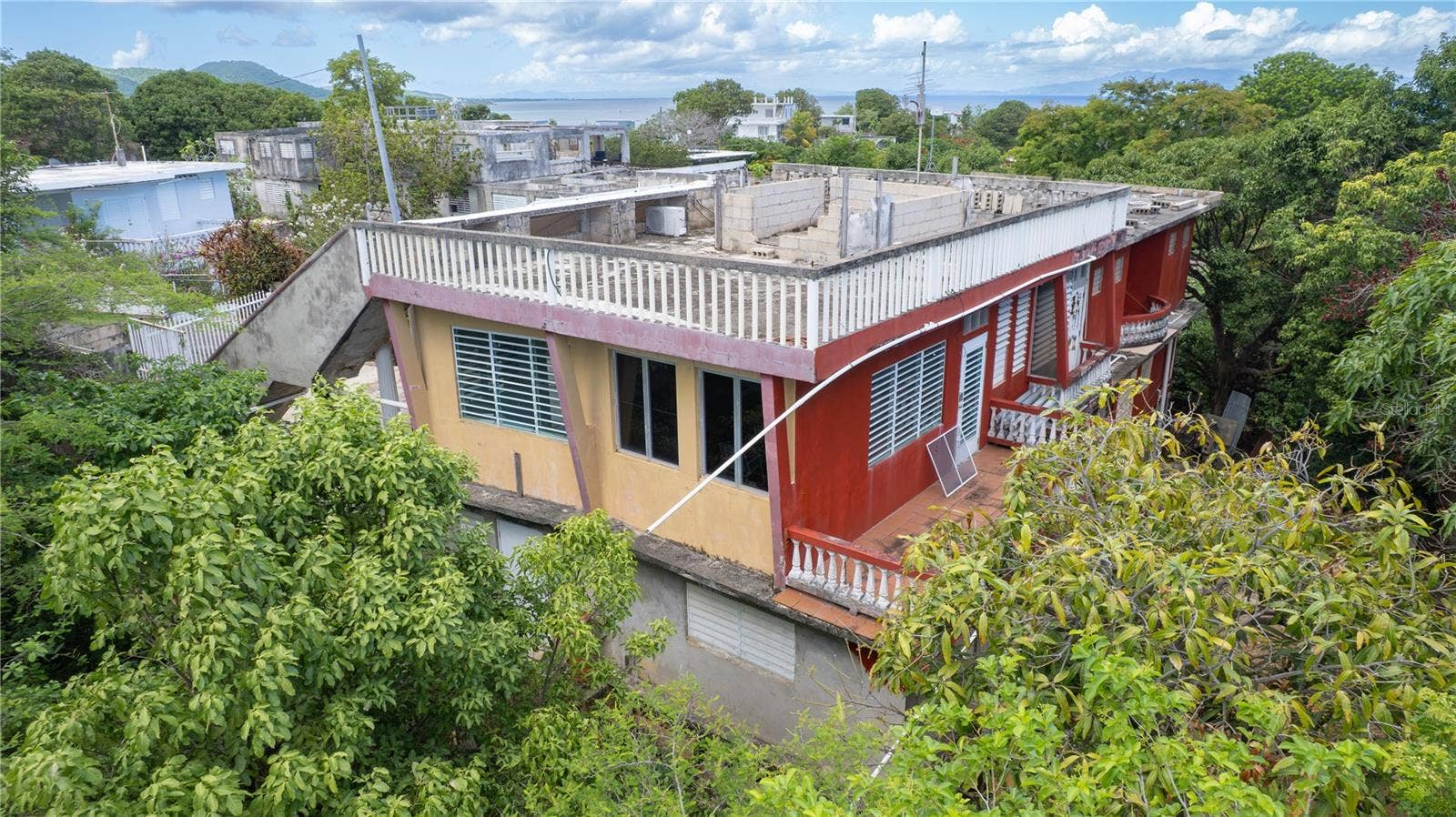 524 COMM SANTA MARIA, Vieques, PR 00765 524 COMM SANTA MARIA, Vieques, PR 00765