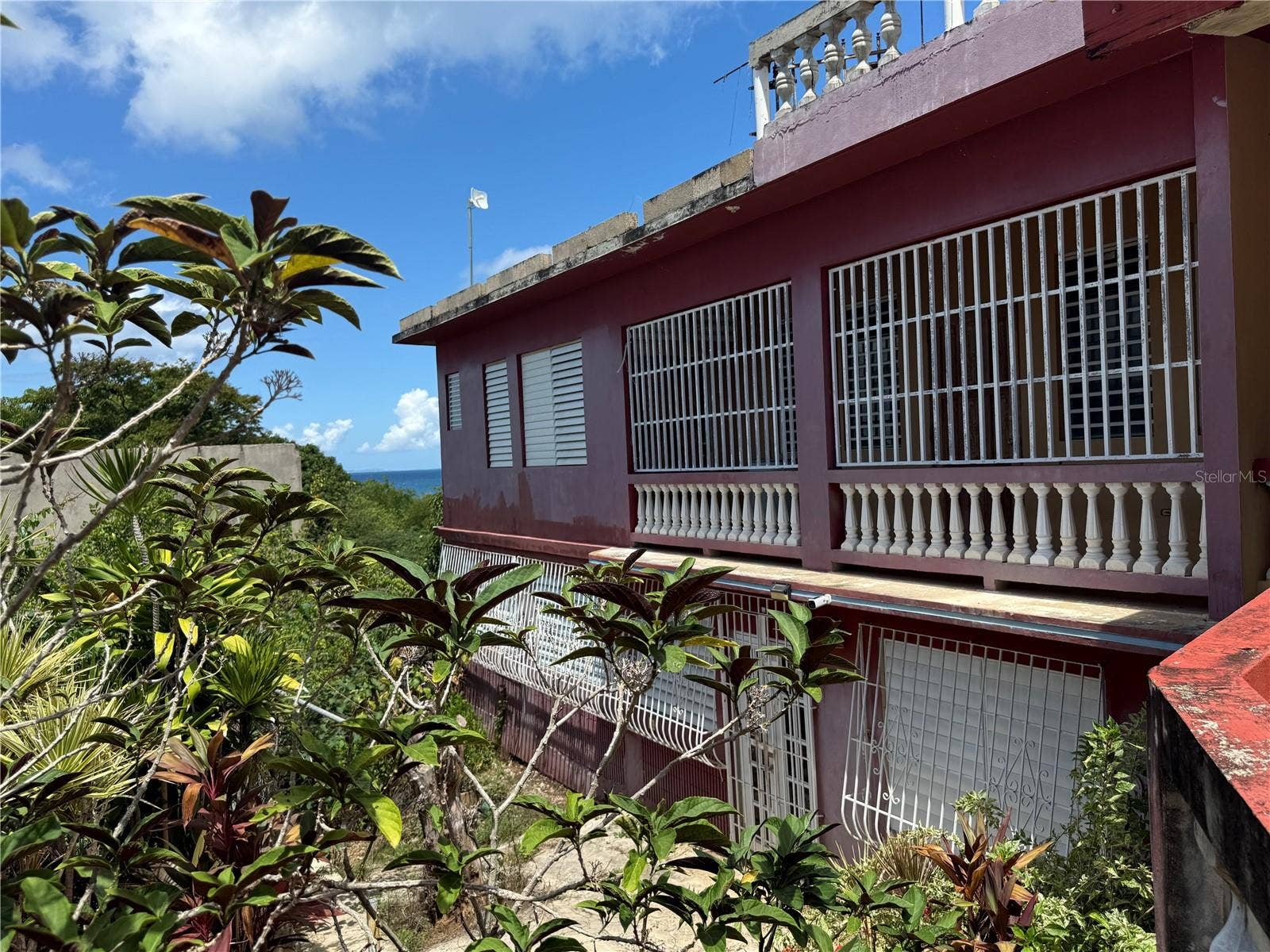 524 COMM SANTA MARIA, Vieques, PR 00765 524 COMM SANTA MARIA, Vieques, PR 00765