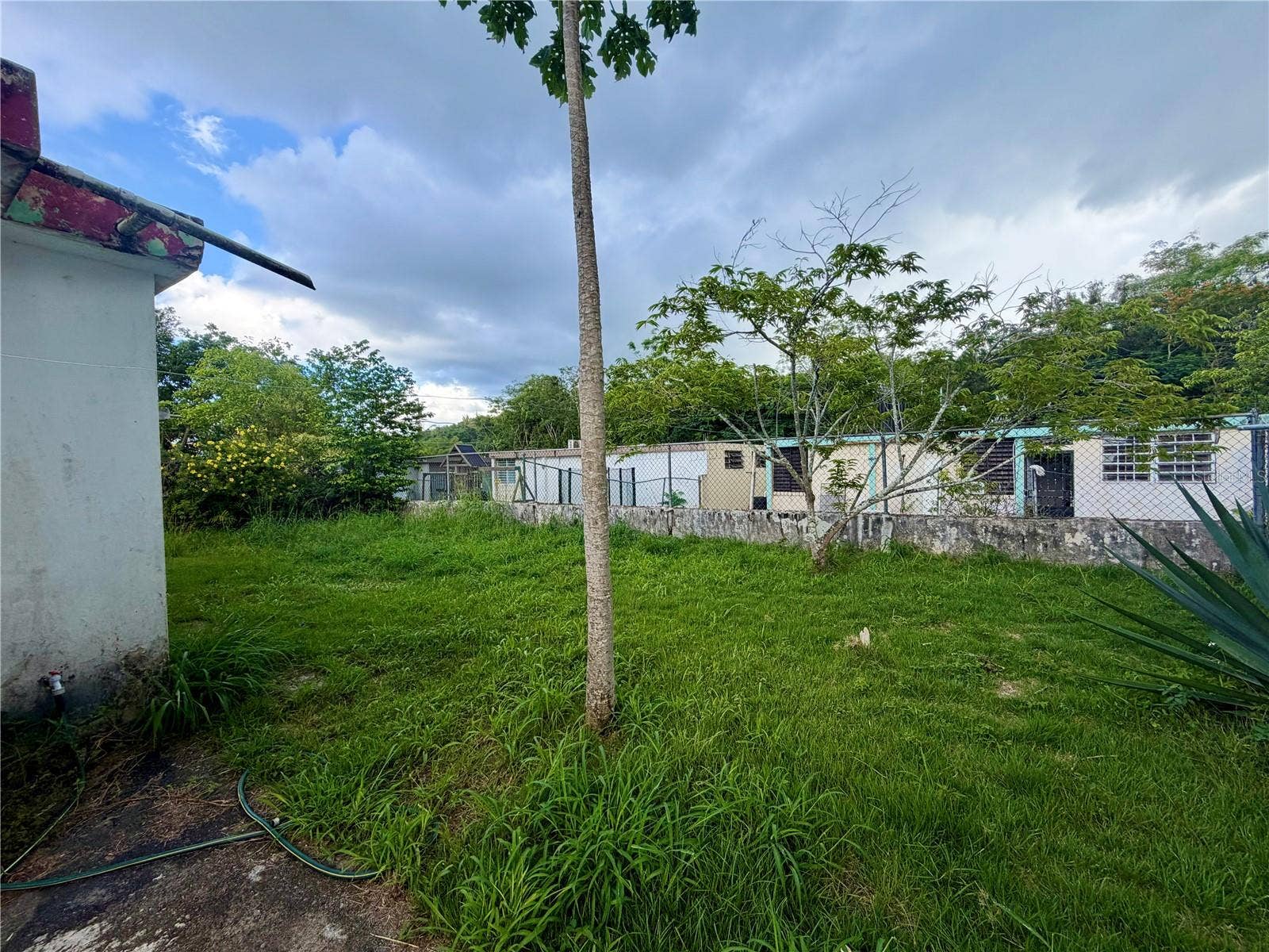 4G 55 METROPOLIS, Carolina, PR 00987