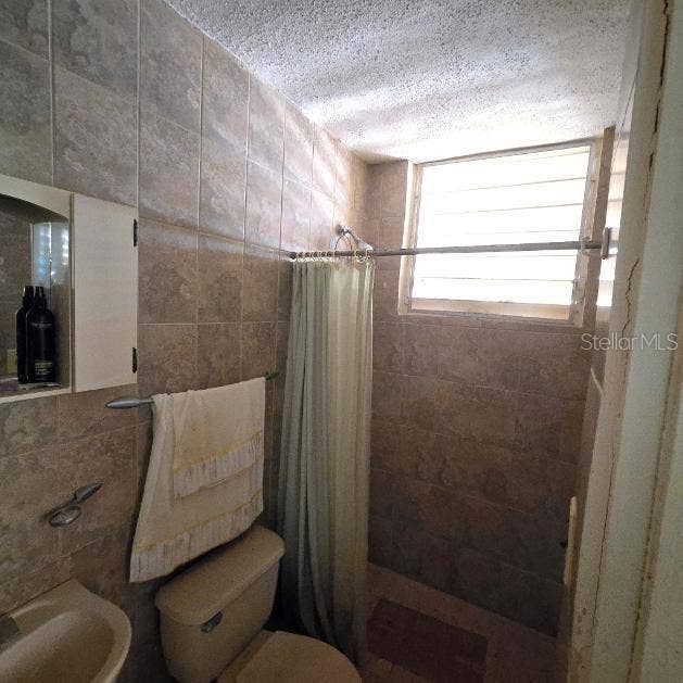 5 MEDINA DEV, Isabela, PR 00662 5 MEDINA DEV, Isabela, PR 00662