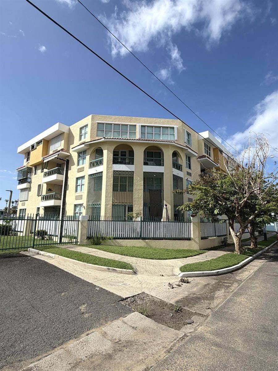 Property photo for 3 Ocean Dr CONDOMINIO BRISAS DE SOLIMAR, #3320, Luquillo, PR